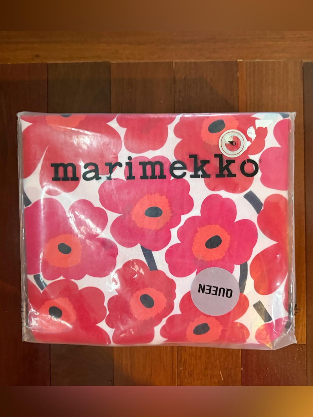 Marimekko Mini-Unikko Duvet Cover in Pink Red White queen